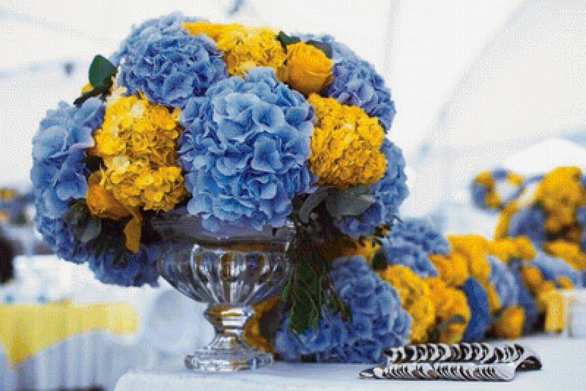 Гортензия - желтый, цветы, синий - предпросмотр