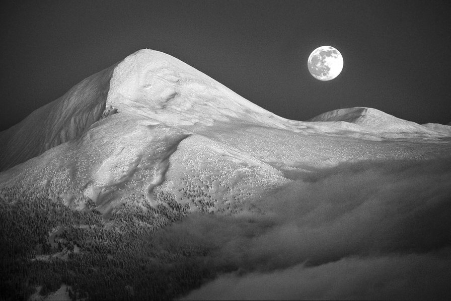 Говерла - гора, оттенки, ночь, пейзаж, луна - оригинал