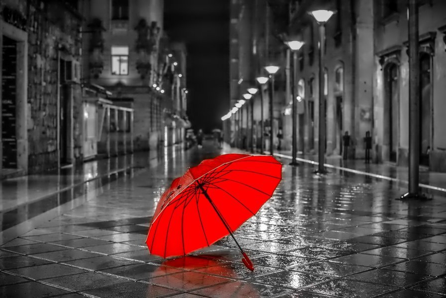 Красный зонтик - городские мотивы, монохромный - оригинал