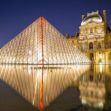 Louvre in the night