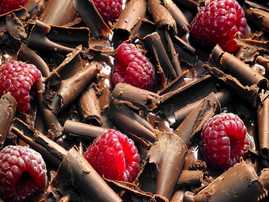шоколад - шоколад, малина - оригинал