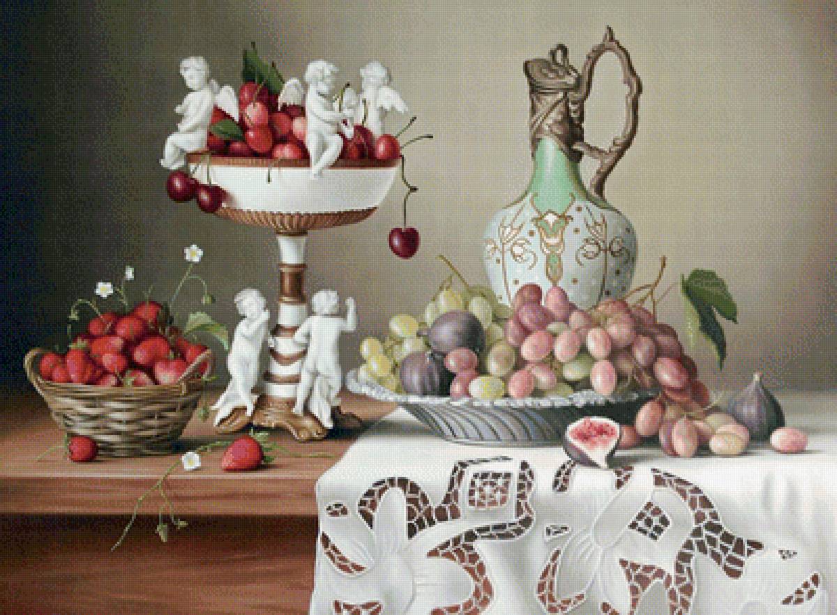 Натюрморт - фрукты, ангелочки, виноград, ваза, черешня, клубника - предпросмотр