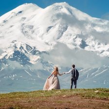 Схема вышивки «свадьба в горах 2»