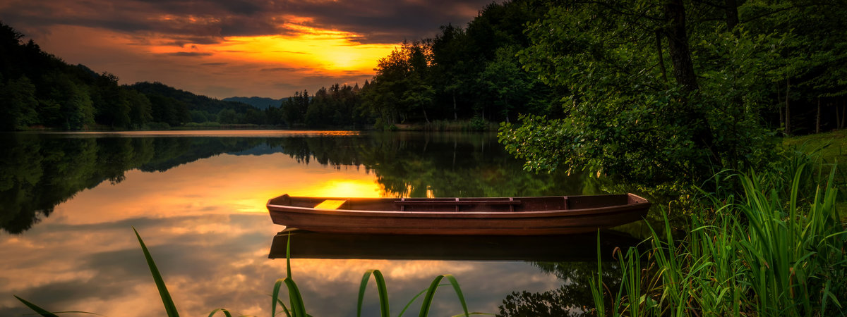 Утро на озере - озеро, лес, лодка, природа - оригинал