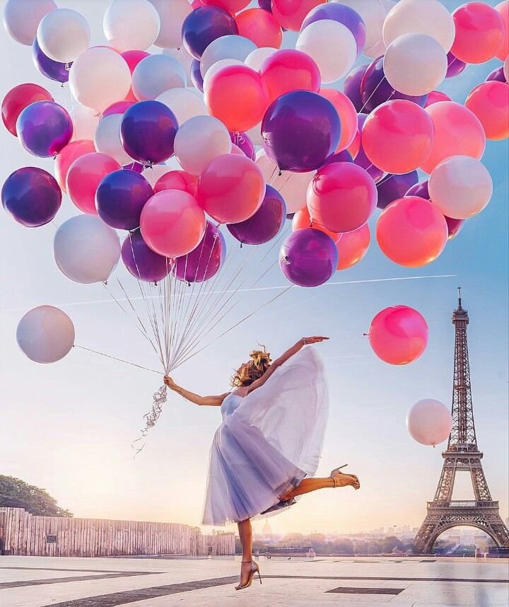 Счастье в Париже - башня, франция, шарики, девушка, париж, счастье, мечты, эйфелева - оригинал