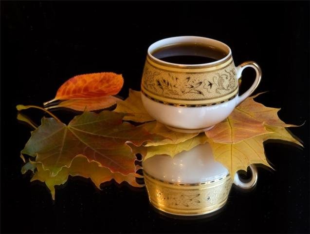 осенний аромат - чашка чаю, чашка кофе, осень - оригинал