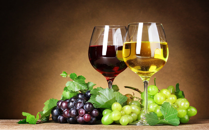 Вино и виноград - ягоды, виноград, вино, бокал, натюрморт - оригинал