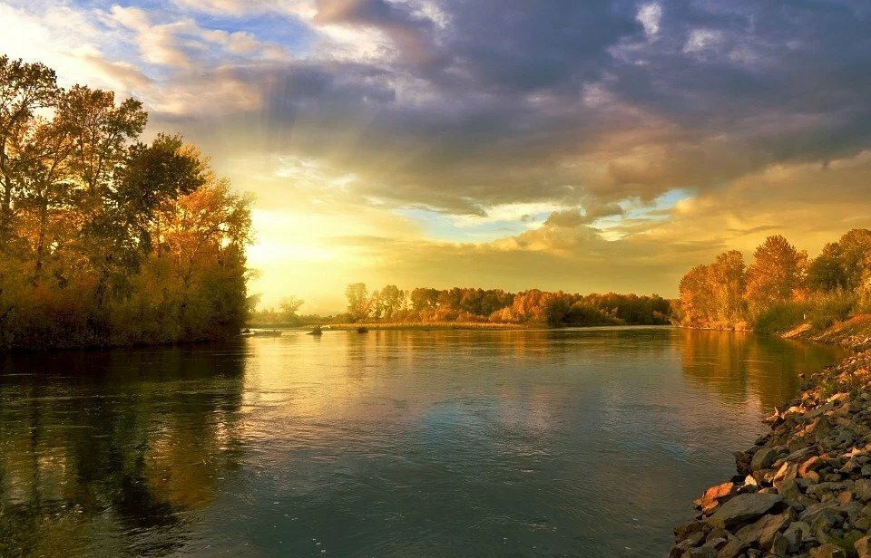Закат на реке - природа, река, пейзаж, закат - оригинал