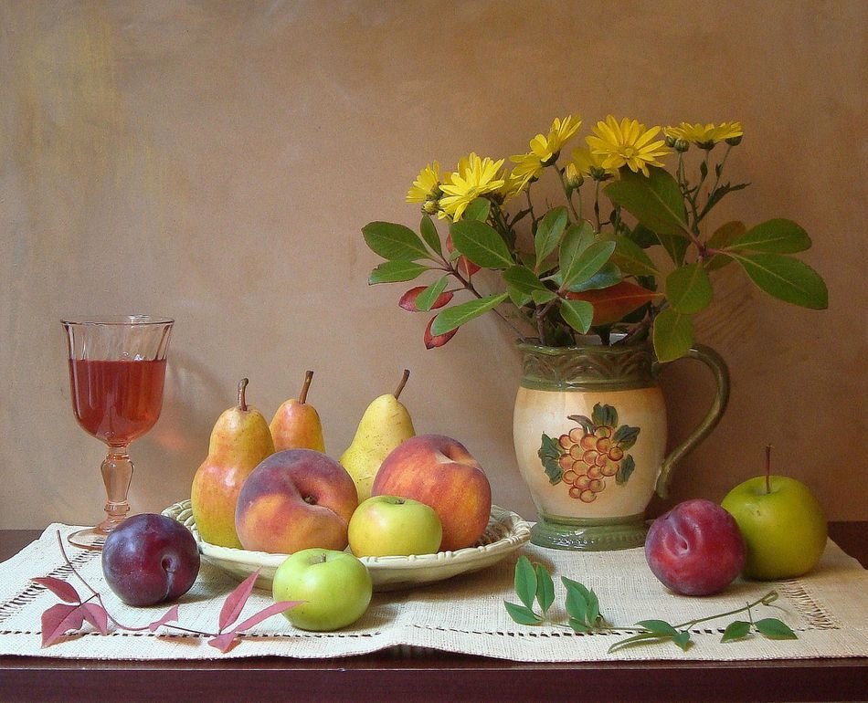 Натюрморт - фрукты, бокал, цветы, букет - оригинал
