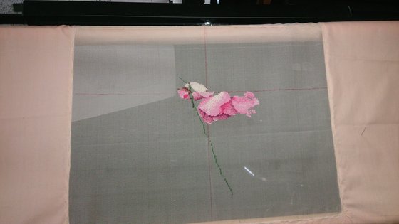 Этап процесса «Розовый шиповник от Теи Гувенер»
