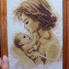 Работа «Женщина с ребенком»