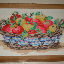 Работа «Корзина с яблоками»