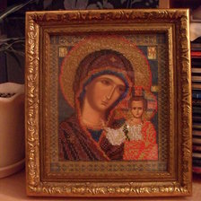 Работа «Казанская Божья Матерь»