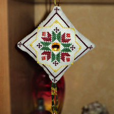 Работа «Игрушечка на ёлку»