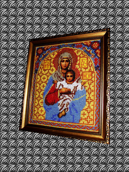 Работа «Пресвятая Богородица»