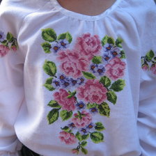 Работа «вышиванка для дочки»