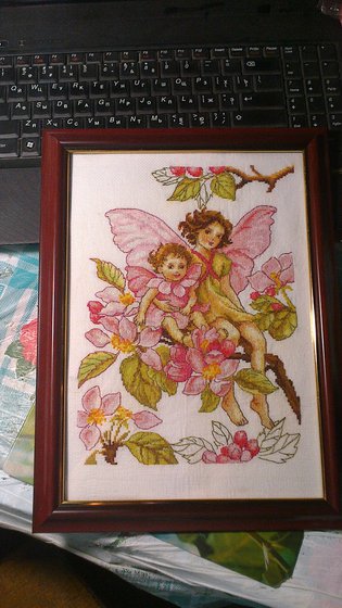 Работа «Феи яблоневого сада»