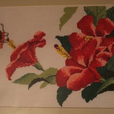 Работа «Бабочка на цветах»