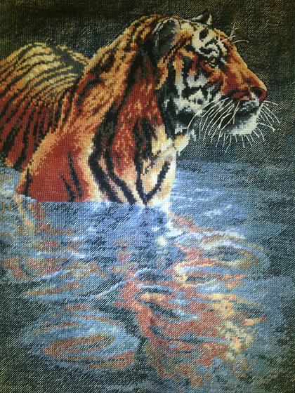 Работа «Тигр в ночной воде»