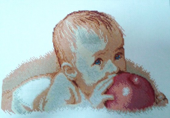 Работа «Малыш с яблоком»