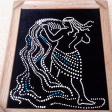 Работа «Водолей (СТРАЗЫ)»