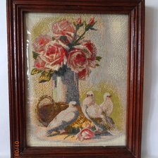 Работа «Розы и голуби»