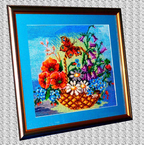 Работа «Корзина с цветами»