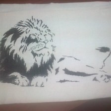 Работа «лев монохром»