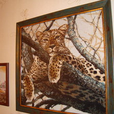 Работа «Леопард на ветке»