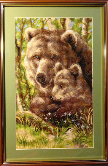 Работа «медведица с медвежонком от фирмы риолис»