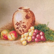 Работа «Персики и виноград»