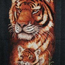 Работа «Тигрица с тигренком. Канва»