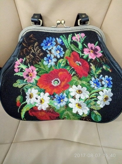 Работа «Сумка вышитая бисером. Результат.»