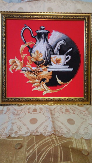 Работа «"Натюрморт на красном"»