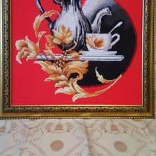 Работа «"Натюрморт на красном"»