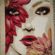 Работа «Девушка в цветах»