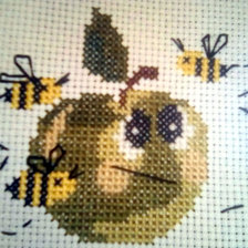 Работа «Весёлые пчёлы и грустное яблоко(:»