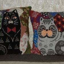 Работа «Подушки КОШАЧЬЯ ПАРОЧКА»