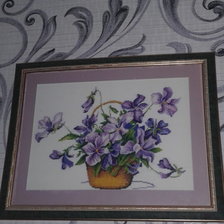 Работа «фиалки в корзине»