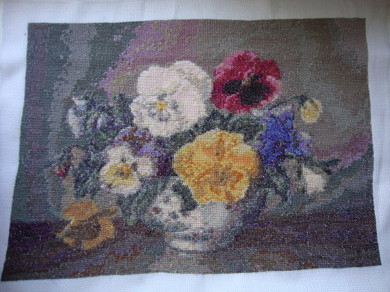 Работа «Букет анютиных глазок»