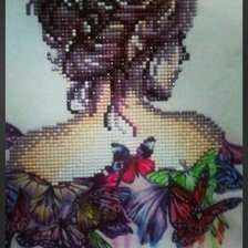 Работа «Алмазная вышивка "Девушка с бабочками" (частичная вышивка)»