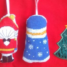 Работа «Елочные игрушки»