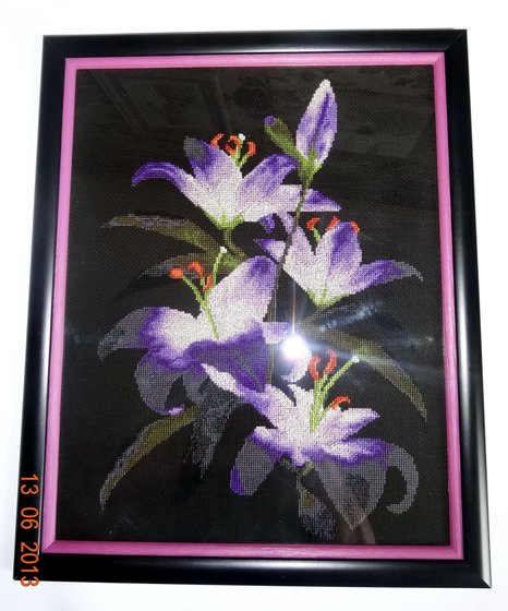 Работа «Ночные лилии»