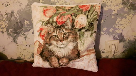 Работа «Кошка - Подушечка в подарок»
