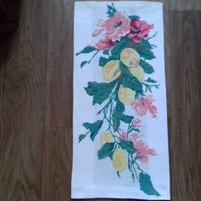 Работа «Лимоны в цветах»