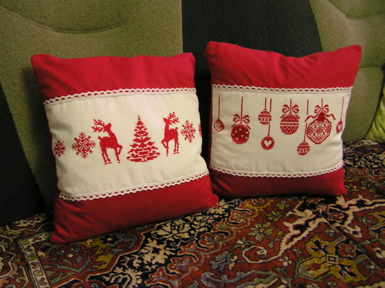 Работа «Новогодние подушки»