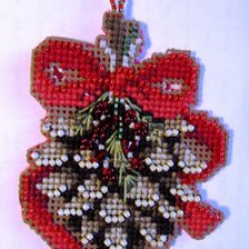 Работа «Ёлочная игрушка Шишка»