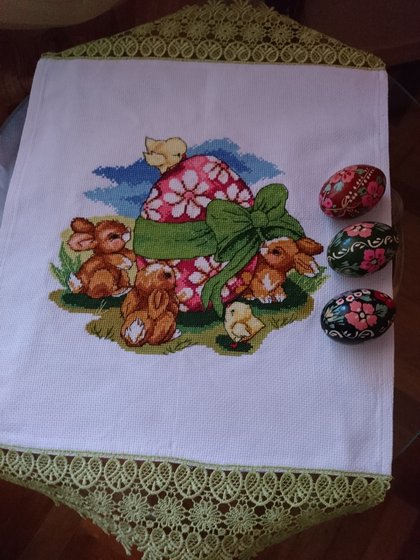 Работа «веселые зайчата»