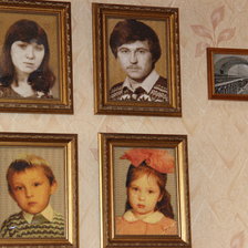 Работа «Наши семейные вышитые фото.»