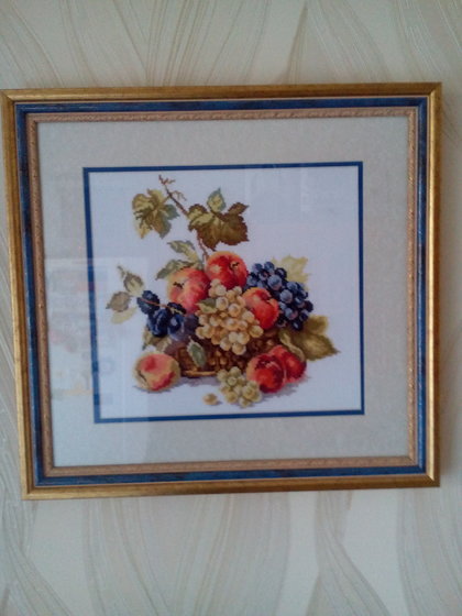 Работа «Яблоки и виноград»